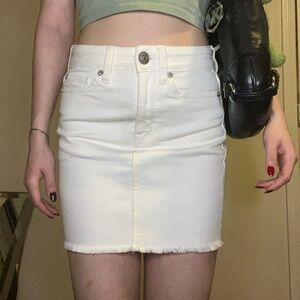 American Eagle white mini skirt